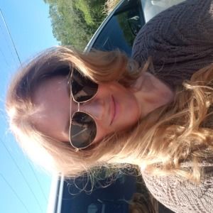 Meet your Posher, Marie